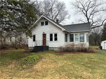 3209 Midway Street, Eau Claire