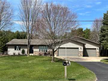 11946 40th Avenue, Chippewa Falls