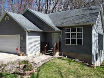 1407 Mckinley Rd , Eau Claire
