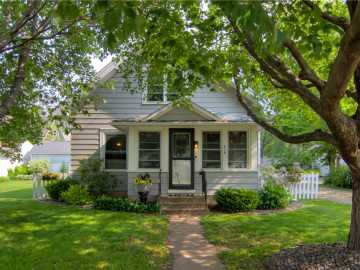 818 Maple Street, Eau Claire