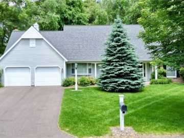 1410 Forest Knoll Court, Eau Claire
