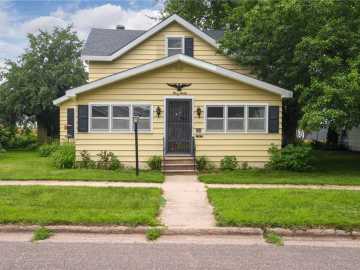 320 Olive Street, Chippewa Falls