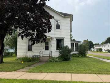 2 S Rural Street, Chippewa Falls