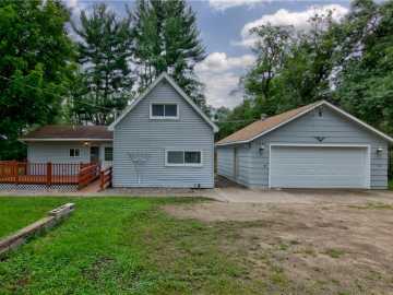 3641 North Shore Drive, Eau Claire