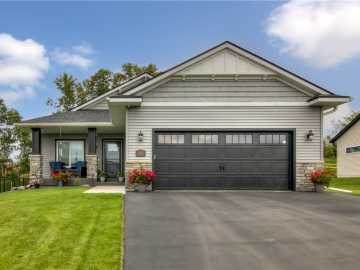 1242 Plum Creek Drive, Eau Claire