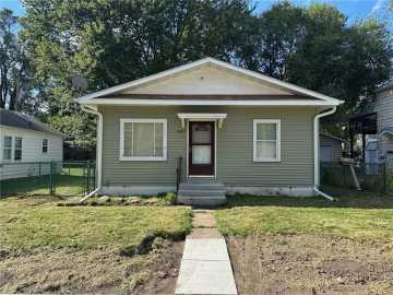 2024 1st Street, Eau Claire