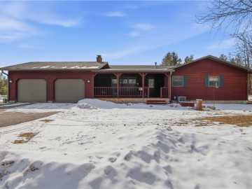 7631 Nine Mile Creek Road, Eau Claire