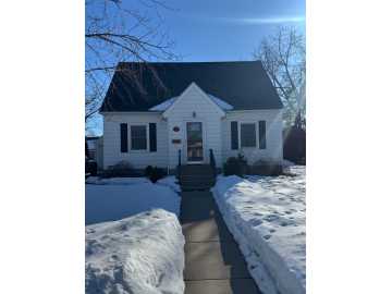 1913 Emery Street, Eau Claire