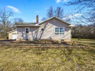 2804 North Lane , Eau Claire