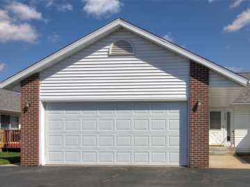 4006 Boardwalk Street, Eau Claire