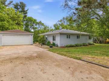 3206 Rosewood Lane, Eau Claire