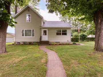2216 3rd E Street, Menomonie