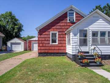 520 W Cedar Street, Chippewa Falls