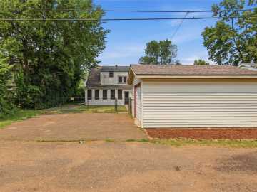 Property Photo 36