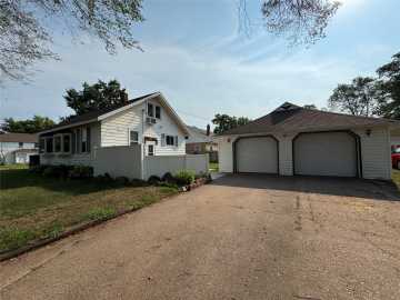 819 Platt Street, Eau Claire