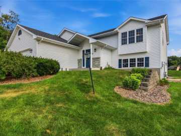 2115 Bordeaux Court, Eau Claire