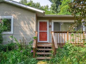 920 Cedar Street, Eau Claire