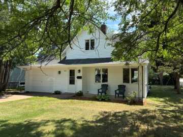 1801 Altoona Avenue, Eau Claire