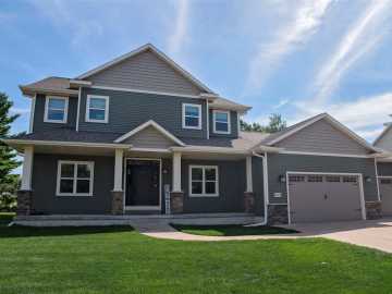 4823 Club House Lane , Eau Claire