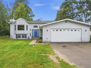 1713 Riggs Street, Bloomer