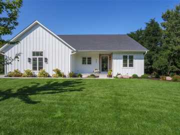 622 Stelter Lane, Chippewa Falls