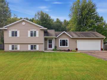 E5656 704th Avenue, Menomonie