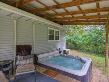 Property Photo 33