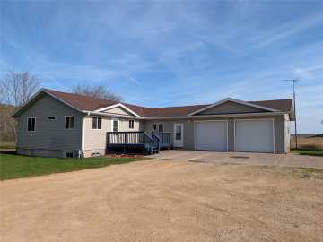 E9766 740th Avenue, Elk Mound