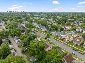 Property Photo 32