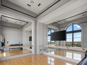 Property Photo 90