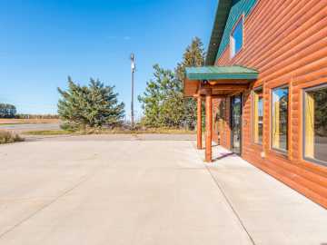 Property Photo 36