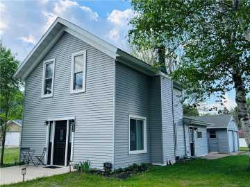 806 W Elm Street, Chippewa Falls