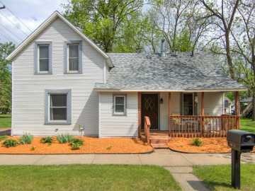320 E Linden Street, Chippewa Falls
