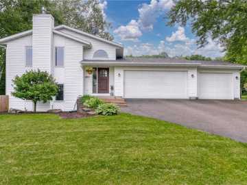 3713 Kingswood Court, Eau Claire