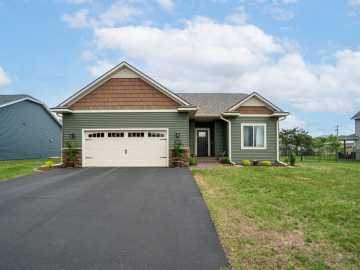 1604 St Andrews Drive, Altoona