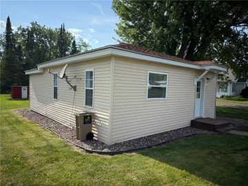 413 N Pine Street, Cadott
