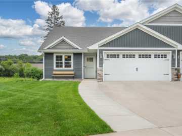 4835 Willow Place, Eau Claire