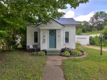 2122 4th Street, Eau Claire