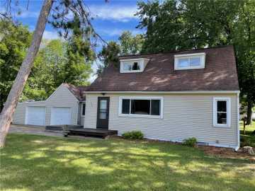 844 N Broadway Street, Menomonie