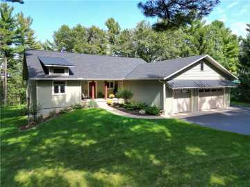 3916 Harless Road, Eau Claire