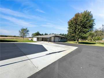 Property Photo 44