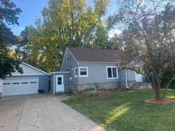 1805 Moholt Drive, Eau Claire