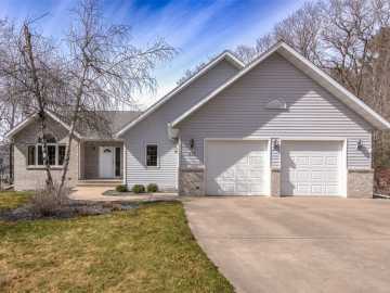 472 Glenwood Ct , Chippewa Falls