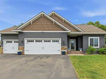 5226 Waylon Street, Eau Claire