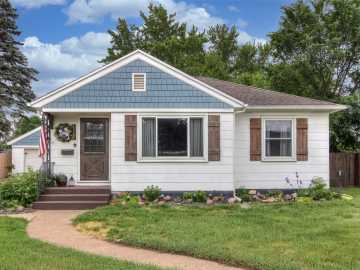 109 E Grant Avenue, Eau Claire