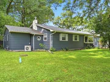 11833 16th Avenue, Chippewa Falls