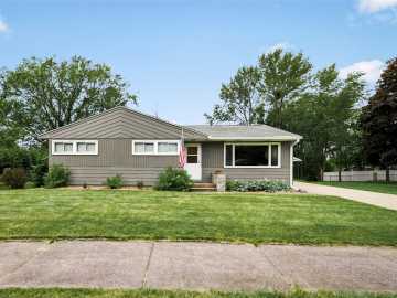 1602 Drury Court, Eau Claire