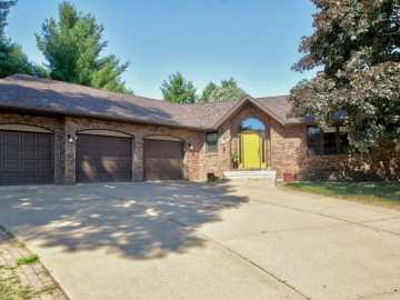 884 Windsor Forest Drive, Altoona