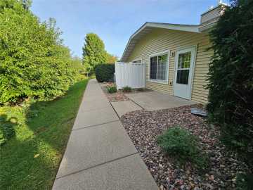 3330 S Robin Meadows Lane, Eau Claire