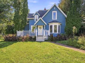 525 Summit Avenue, Eau Claire